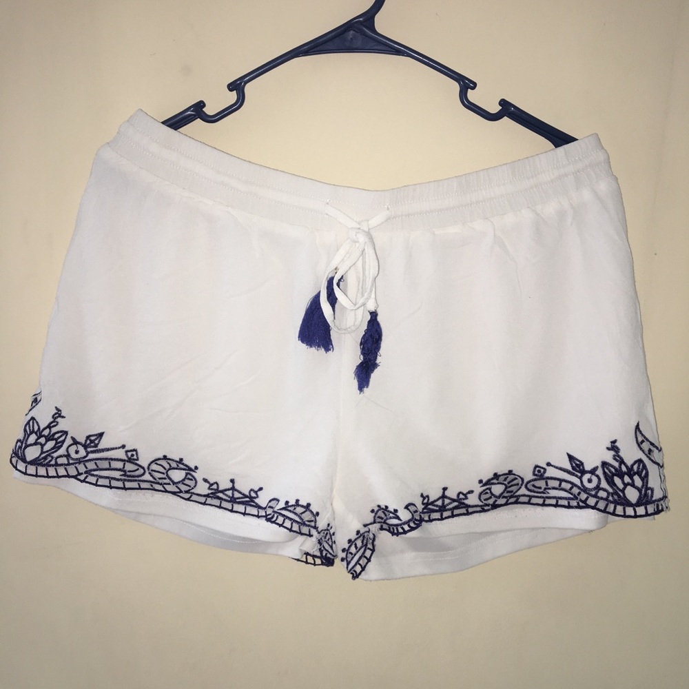 White and navy cloth shorts!